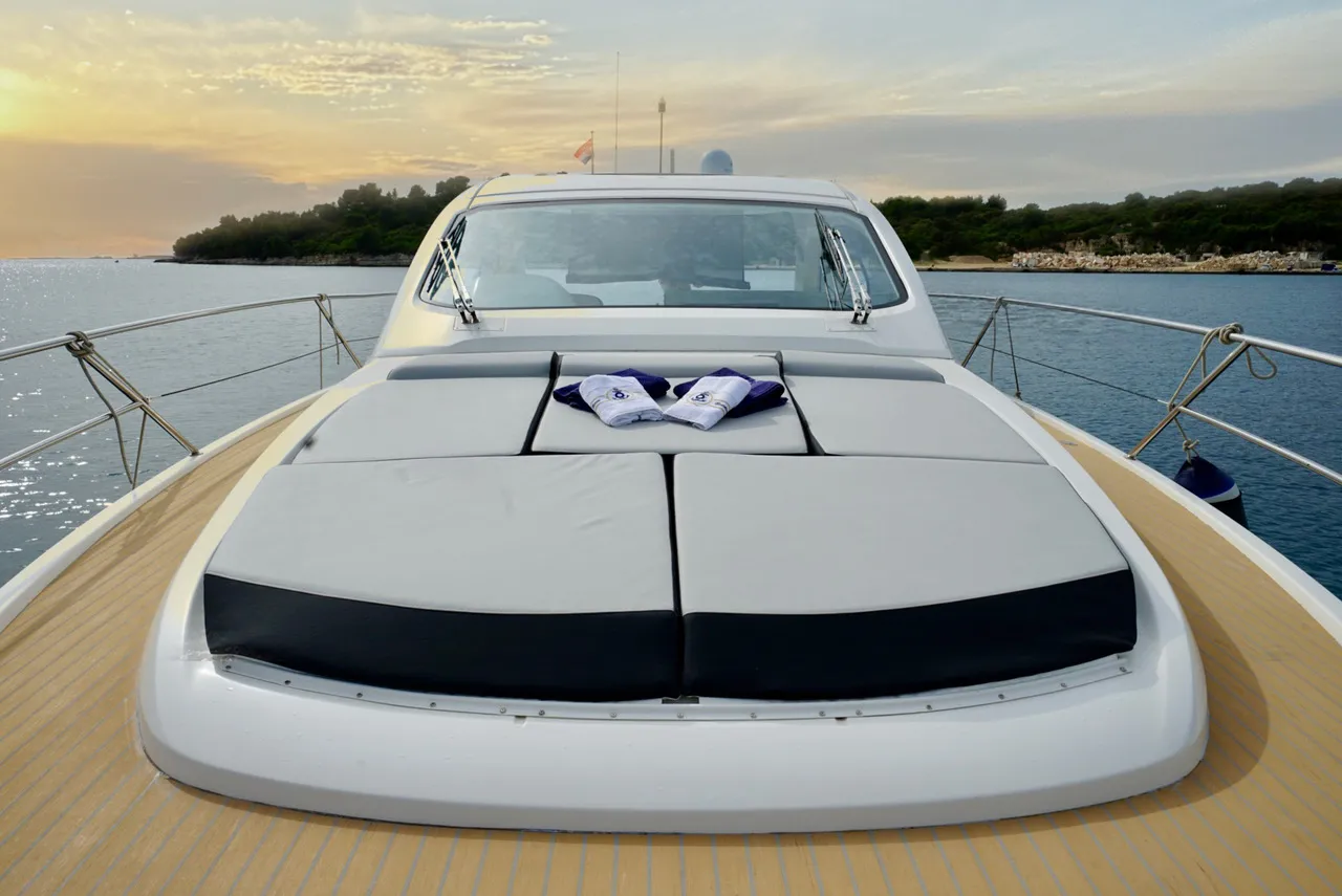 Paluma - Motor Yacht in Bibinje