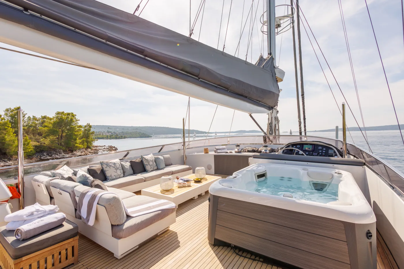 San Limi - Motor Yacht in Split