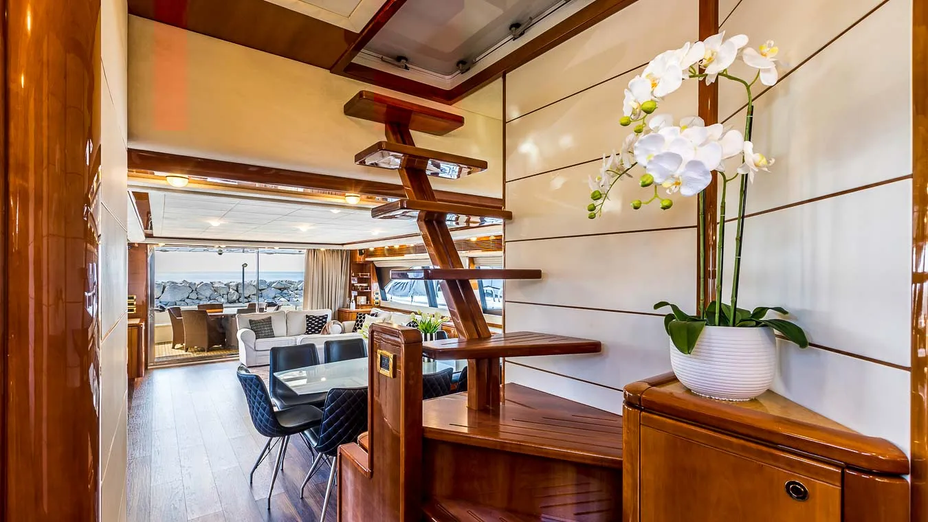 Miss Katarina - Motor Yacht in Seget Donji