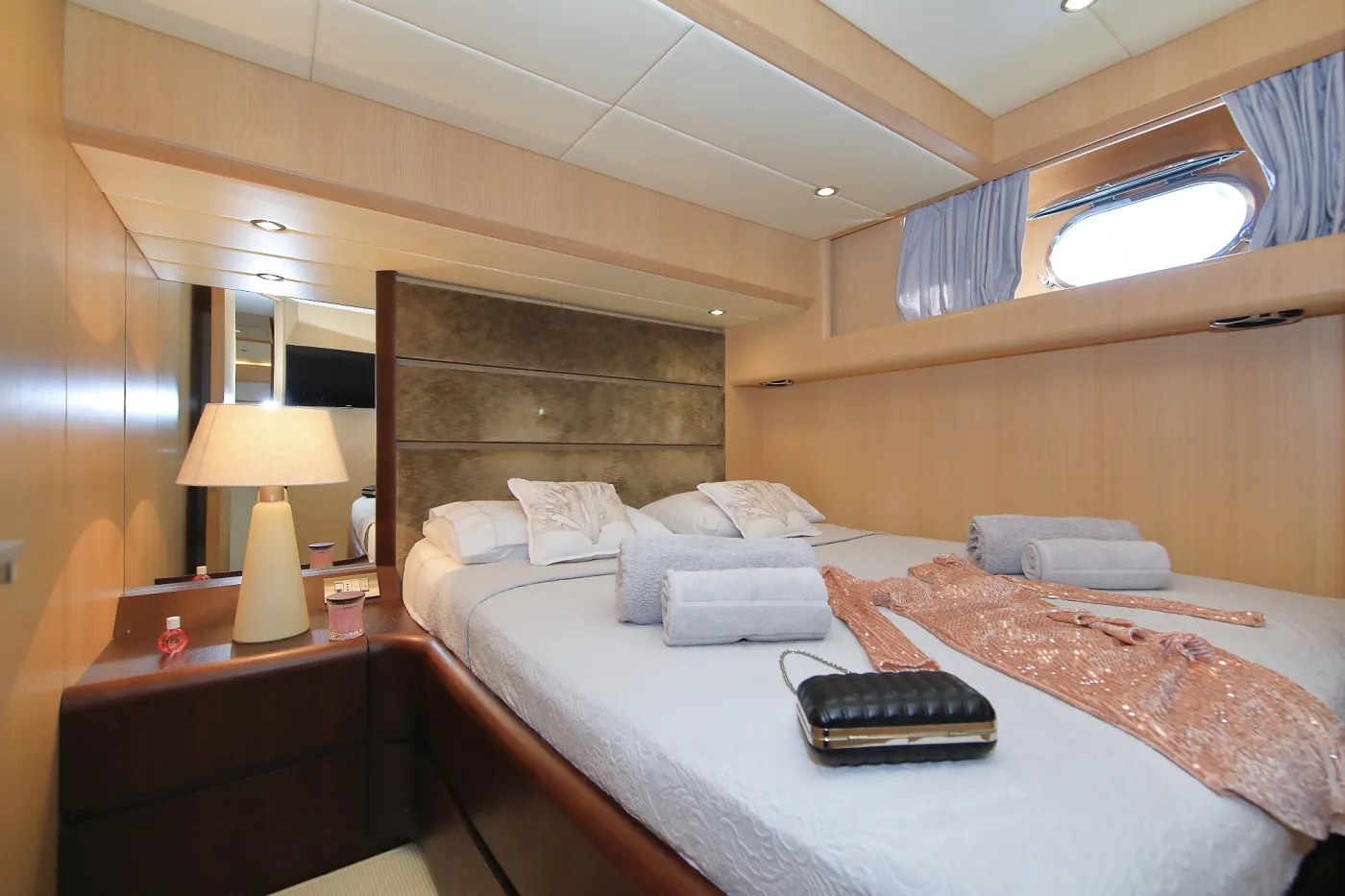 Hope I - Motor Yacht in Kaštel Gomilica