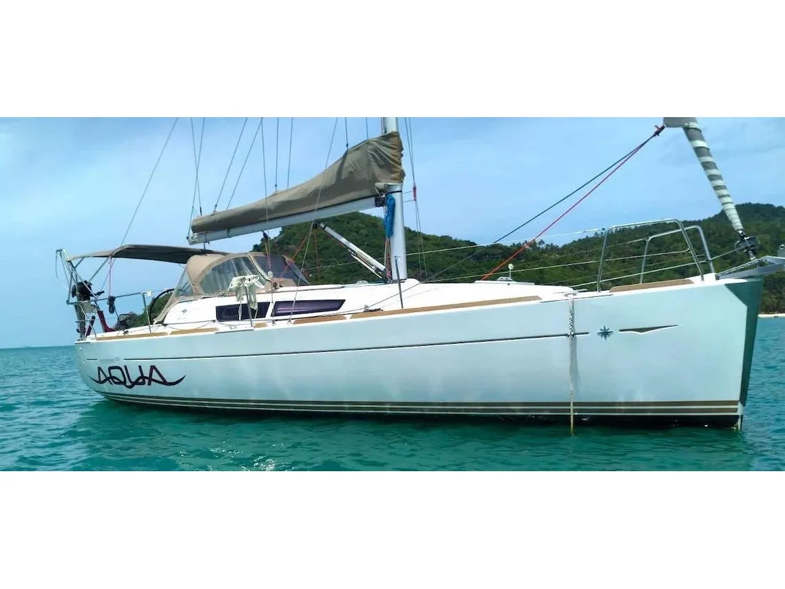 Aqua - Sailboat in Koh Chang Tai