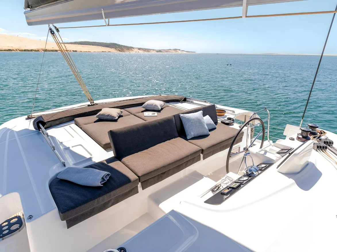 ThalaSea - Catamaran in Kontokali