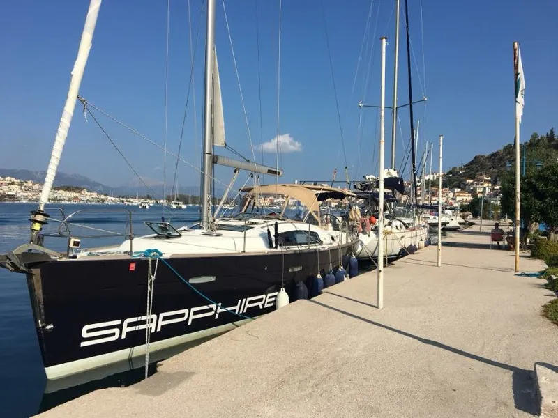 Sapphire - Sailboat in Zakinthos
