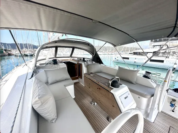 Sail Venus
