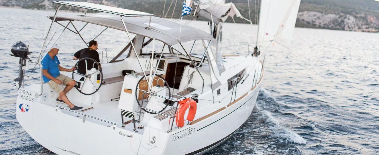 SIRINA "Sails 2025" - Yelkenli içinde Nea Peramos