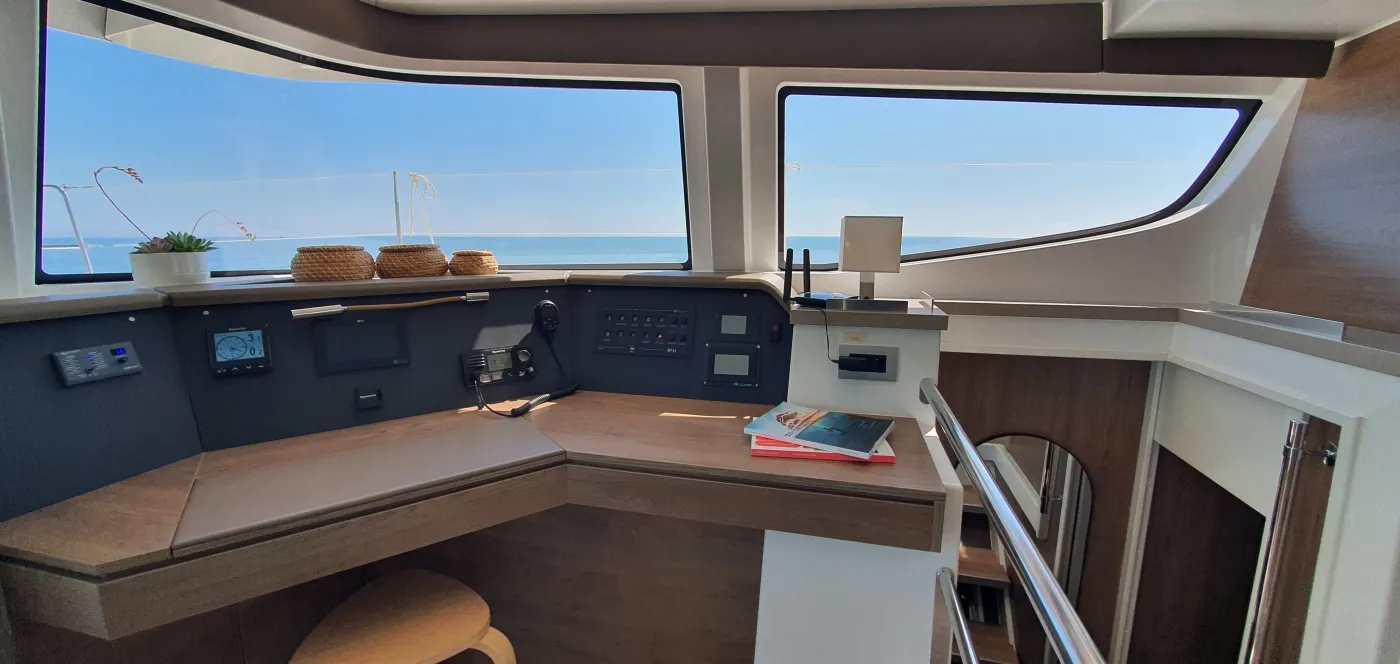 DISFRUTON - Catamaran in Port d'Andratx