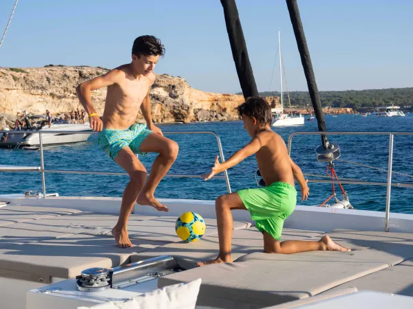 Front cockpit football