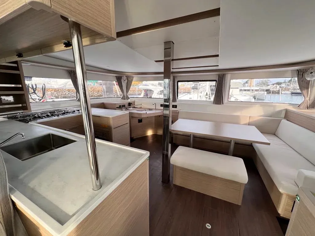 Christianna XV - Catamaran in Alimos
