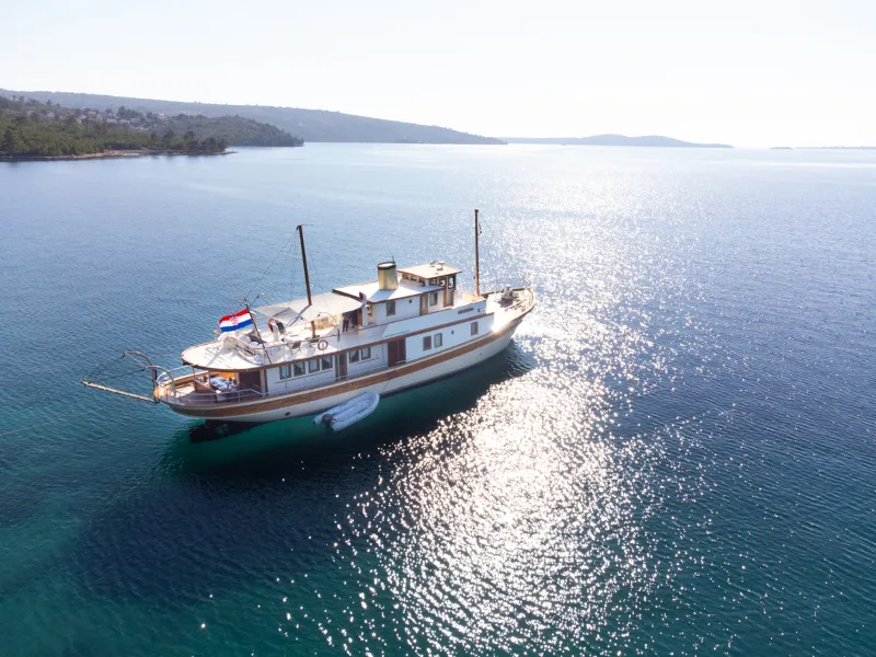 Gallant - Motor Yat içinde Split