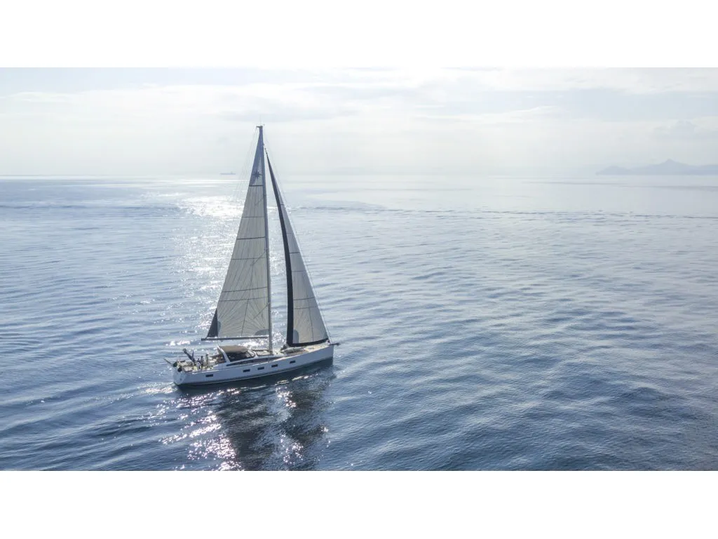 LIFE TIME - Sailboat in Alimos
