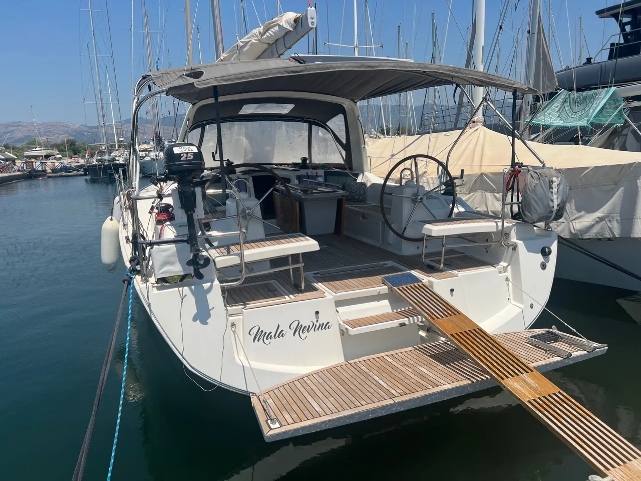 MALA NEVINA - Sailboat in Preveza