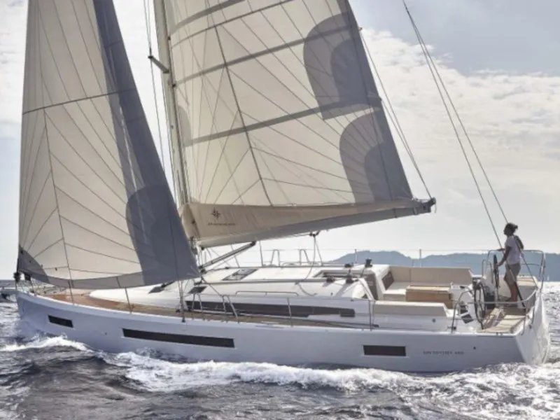 LARA - Sailboat in Neo Klima
