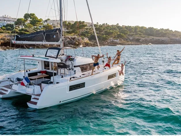 TARTAROUGA - Catamaran in Rodos