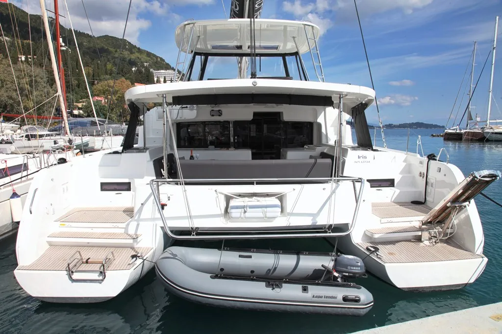 IRIS - Catamaran in Mpenitses