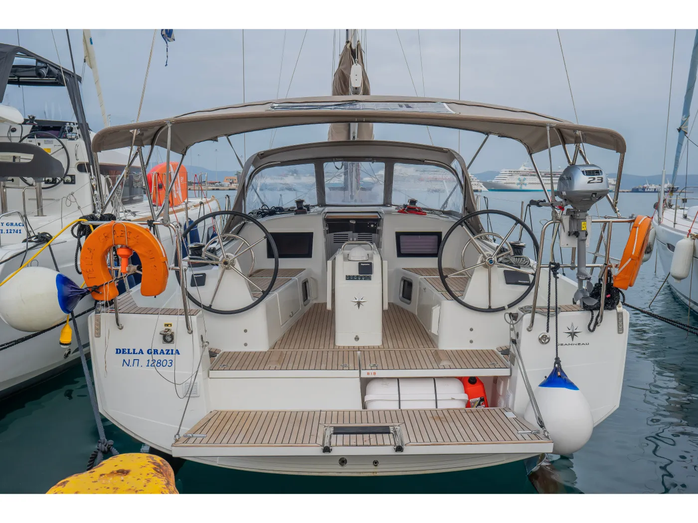 DELLA GRAZIA - Sailboat in Lavrio