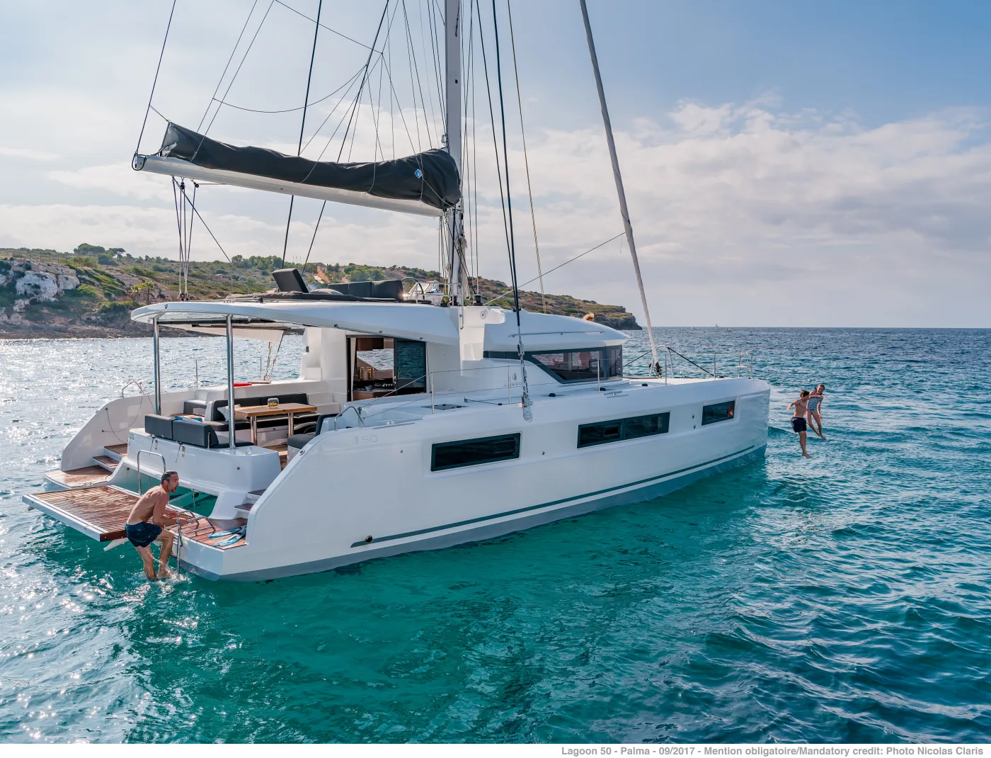 ONEIDA 2 - Catamaran in Preveza
