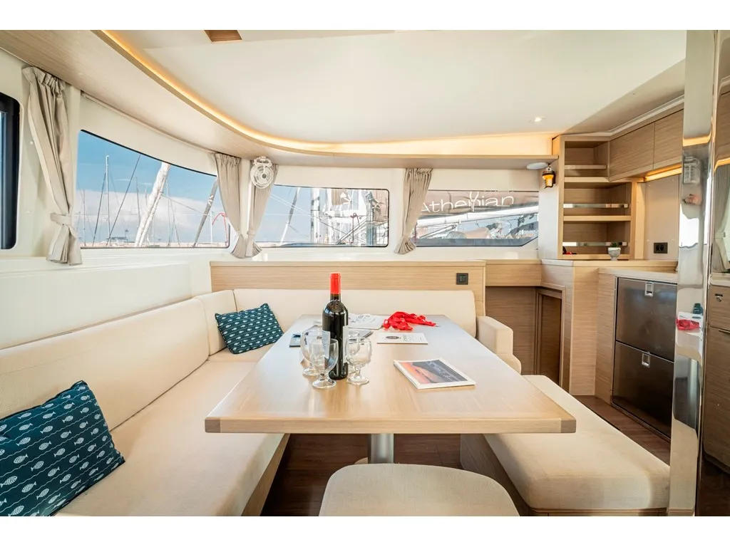AMALIA - Catamaran in Piso Livadi