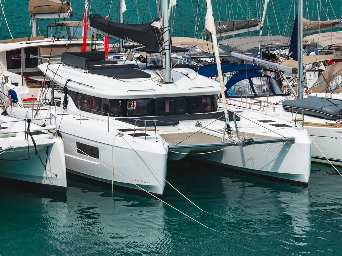 EMERALD - Catamaran in Kallithea