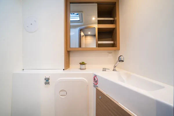 CELENA V