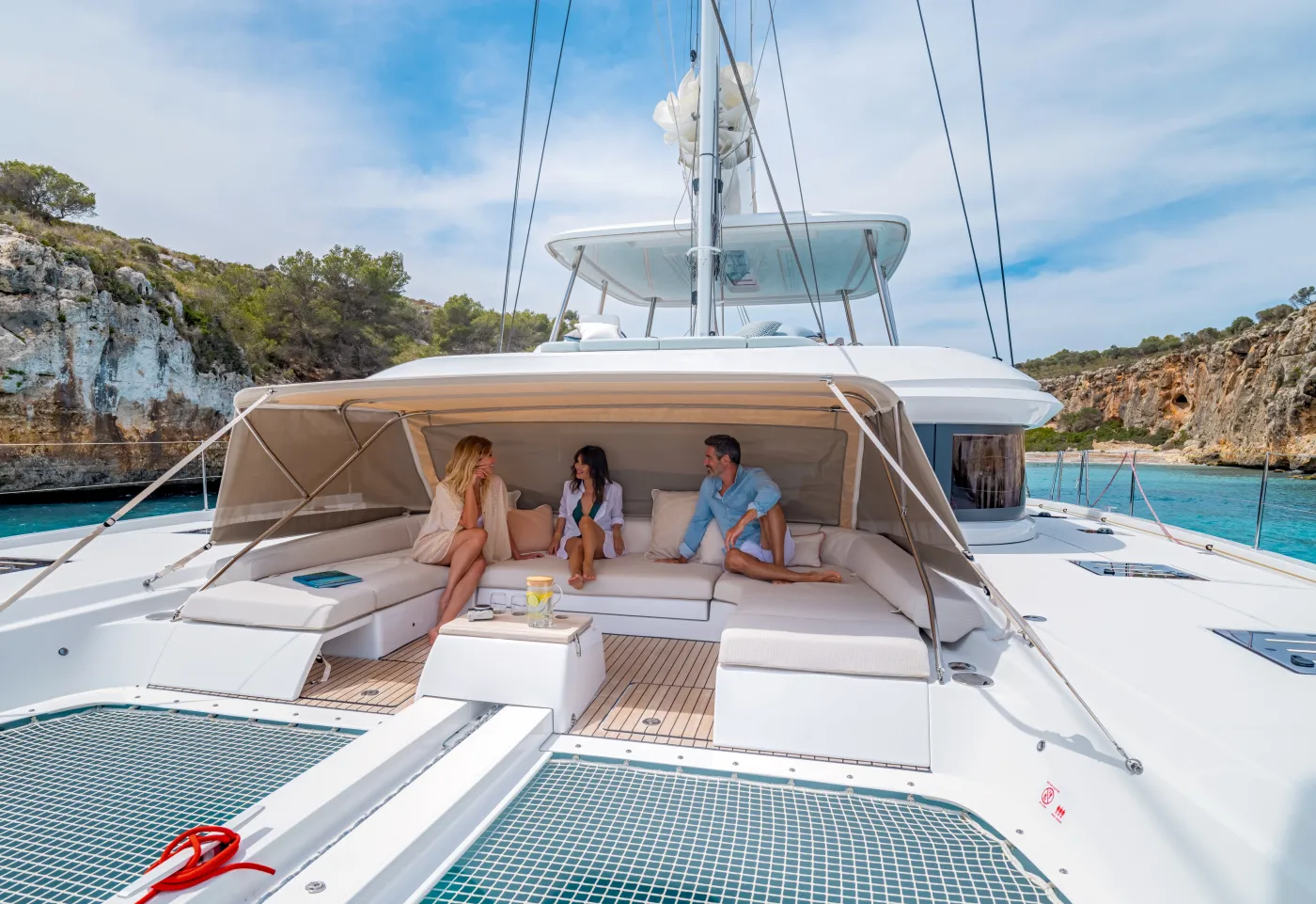 DREAM - Catamaran in Alimos