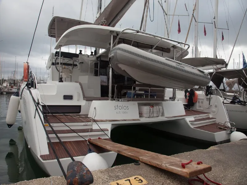 STOLOS - Catamaran in Lavrio