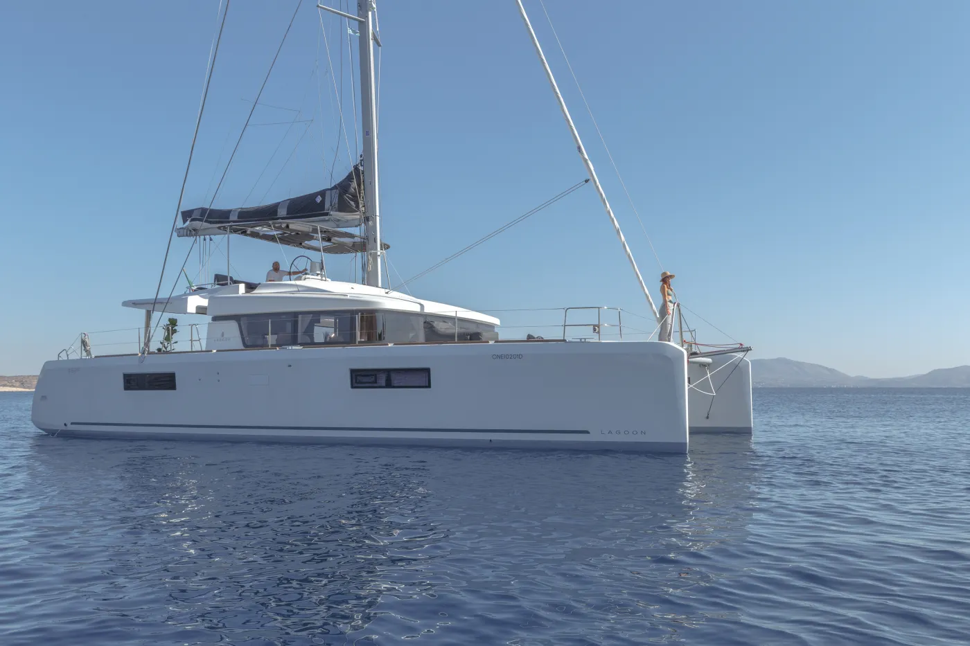 ONEIDA - Catamaran in Nea Peramos