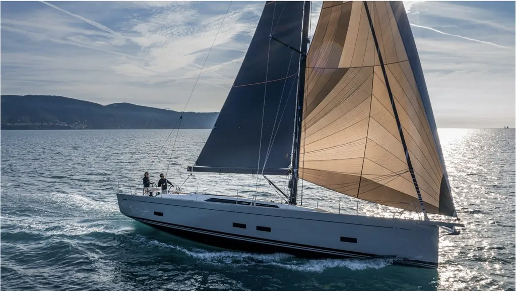 Eclisse - Sailboat in Castellammare del Golfo