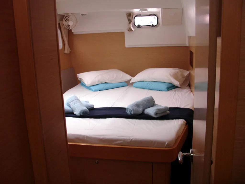 Aurora - Catamaran in Alimos