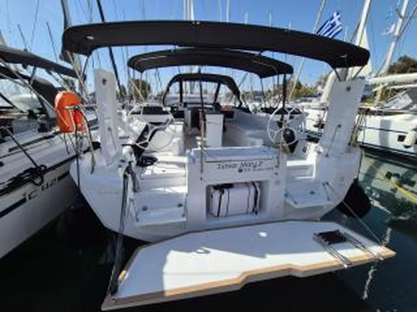 Junior Mary 2 - Sailboat in Alimos