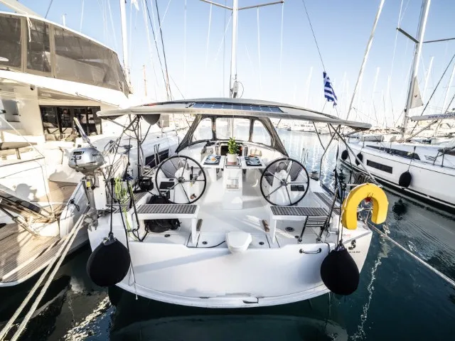 Rania - Sailboat in Alimos