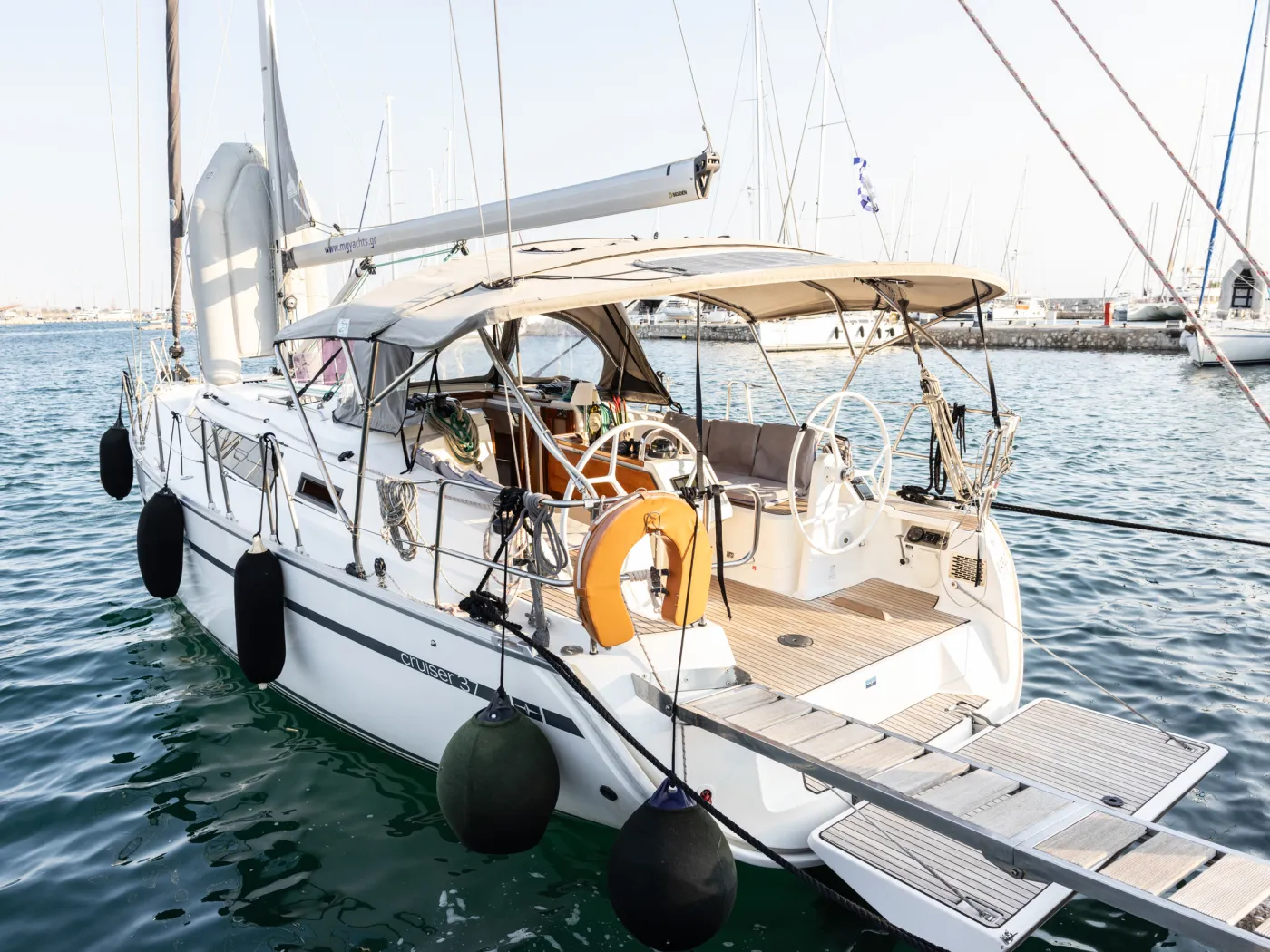 Marlo - Sailboat in Alimos