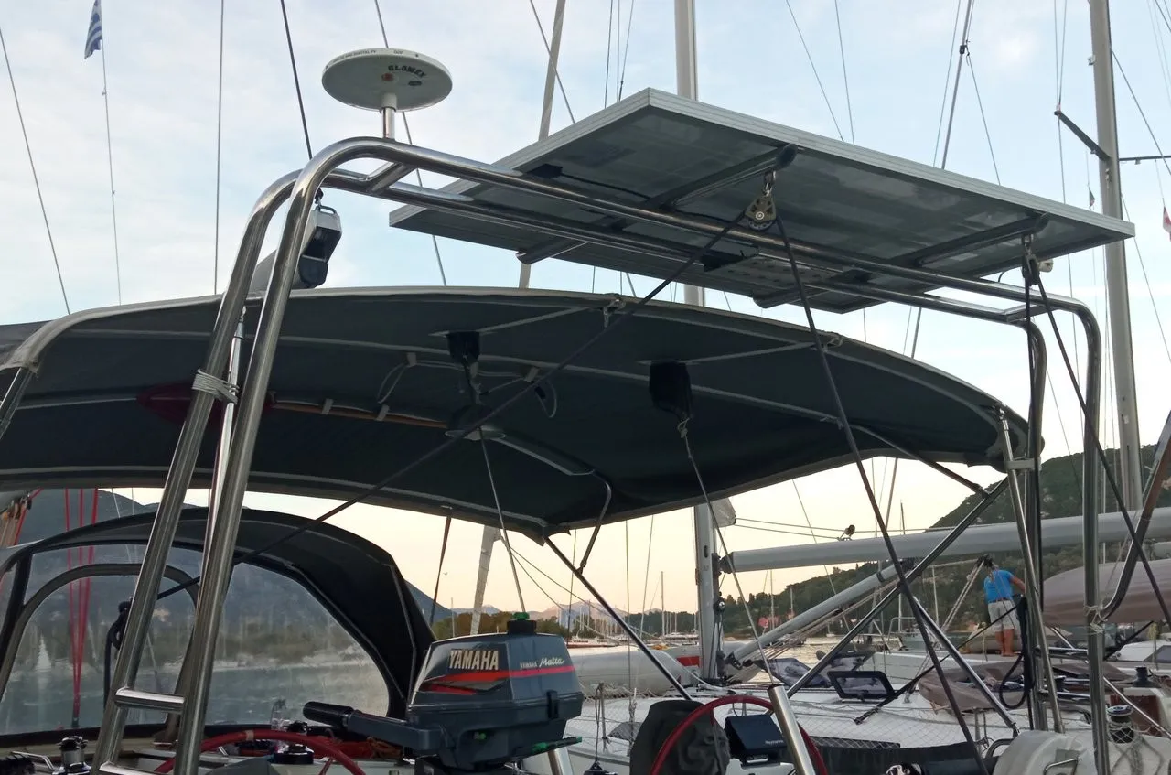 Family - Sailboat in Lefkada