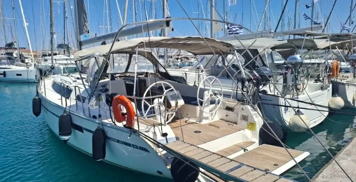 Quintessa - Sailboat in Lefkada
