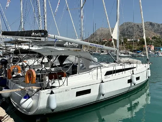 Taylor - Sailboat in Lefkada