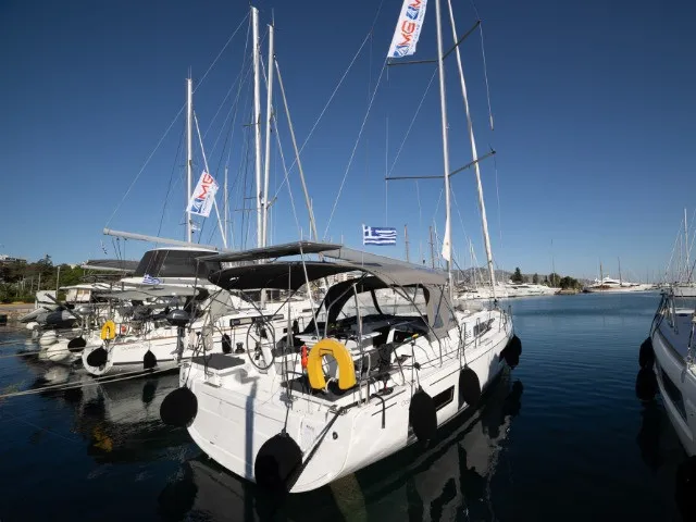Mary Too - Sailboat in Alimos