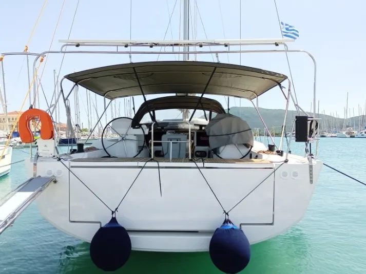 Altamira - Sailboat in Lefkada
