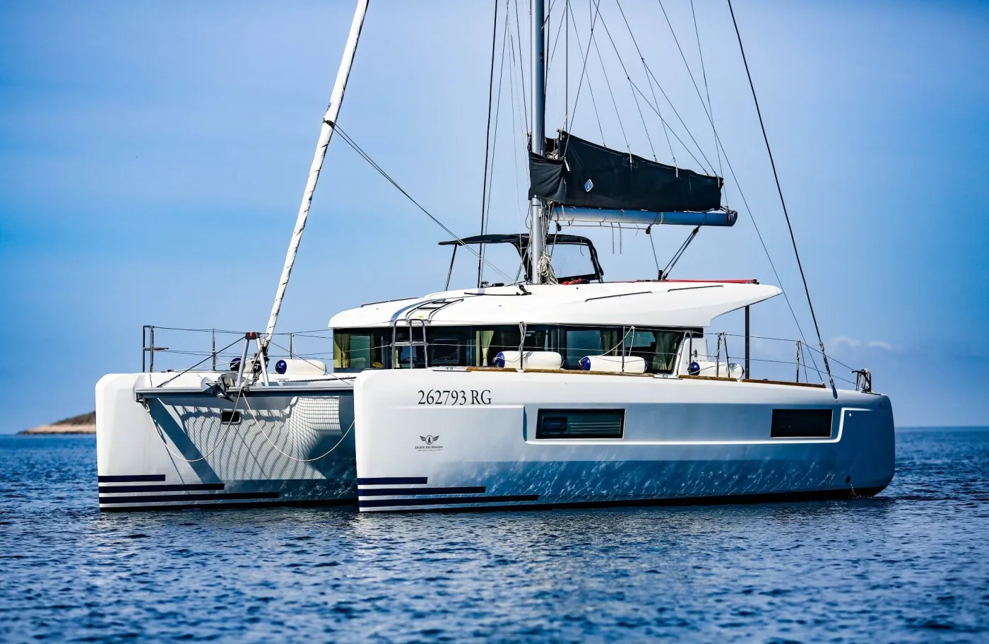 Bahia Real - Catamaran in Primošten