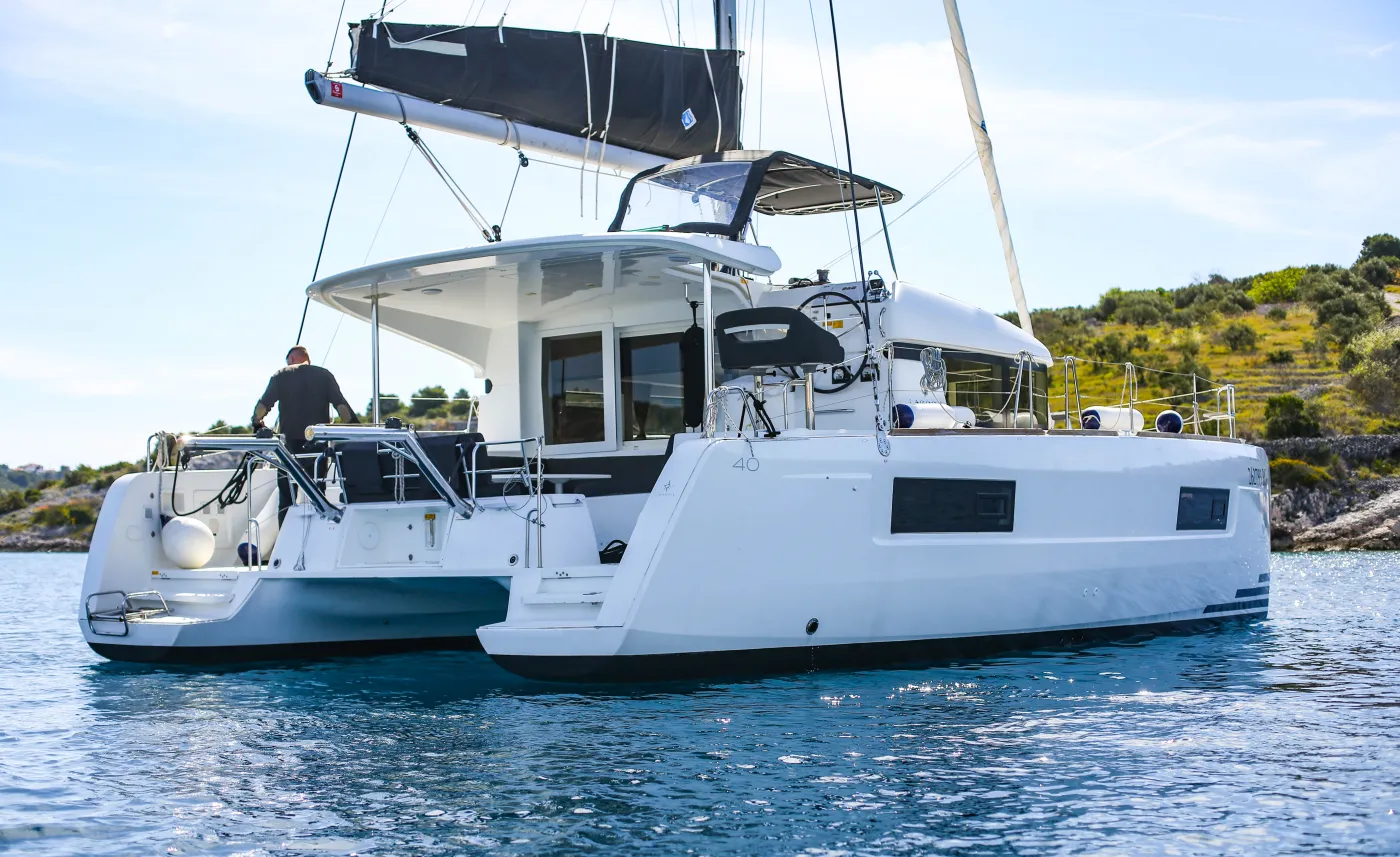 Bahia Real - Catamaran in Primošten