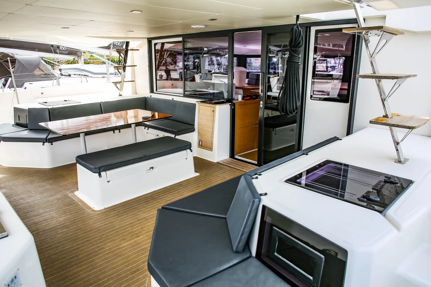 Bahia Serena - Catamaran in Primošten