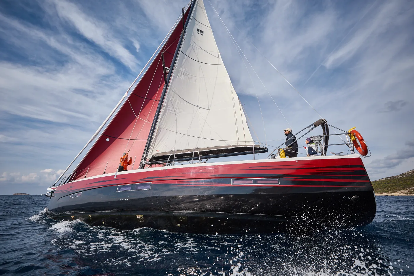 KABUKI - Sailboat in Primošten