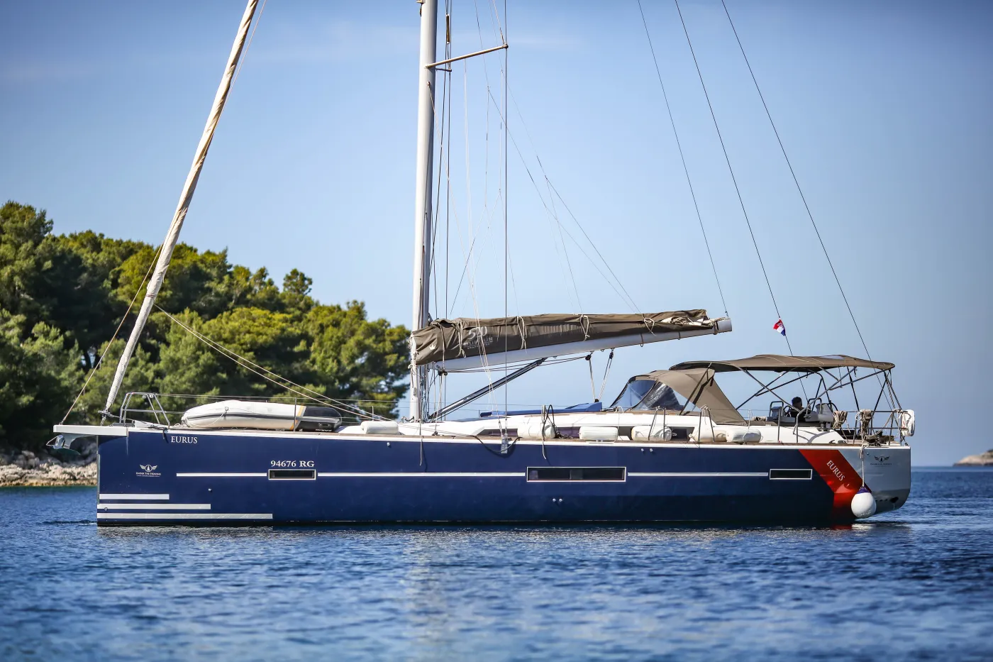 NOTUS - Sailboat in Primošten