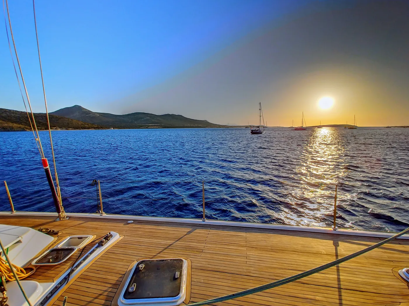 APOLLONIS - Sailboat in Nisi