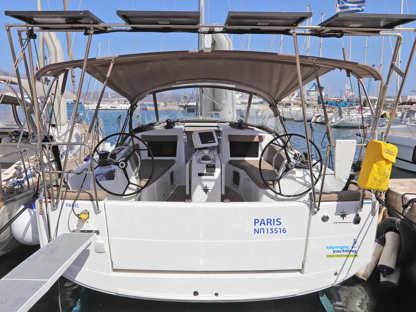 Paris - Sailboat in Lavrio