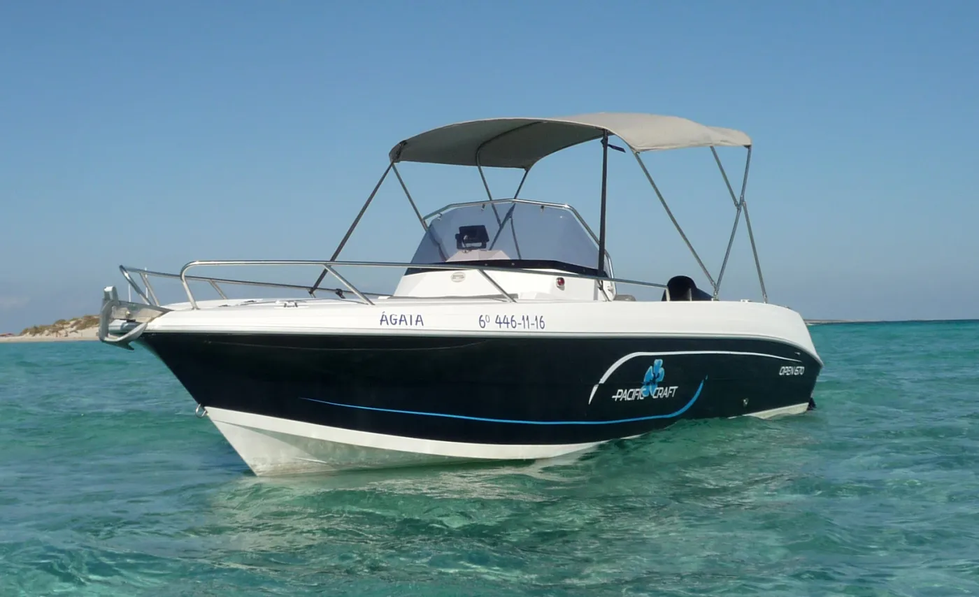 Capritxu - Motor Yat içinde Eivissa