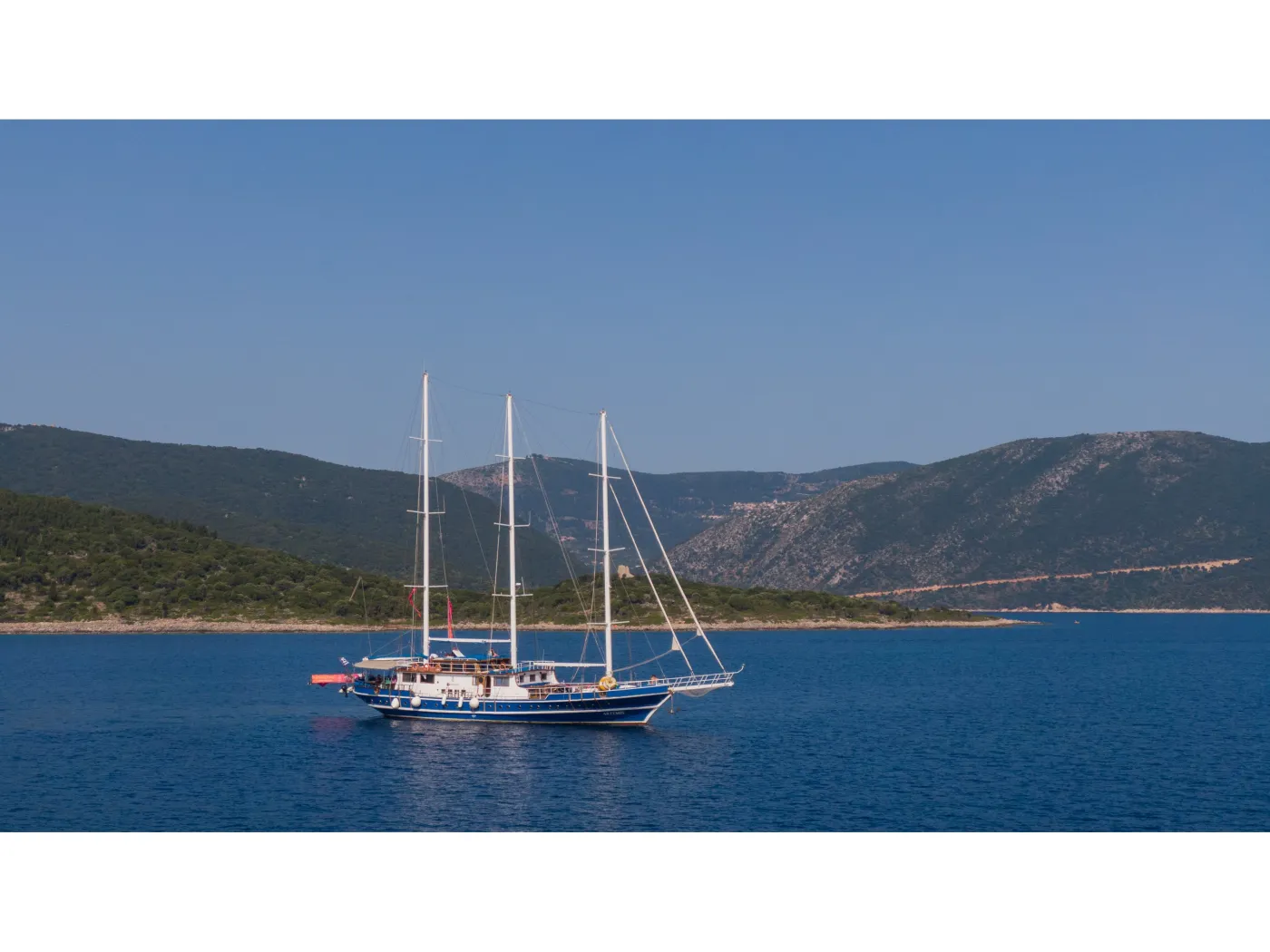 Artemis - Gulet in Nisi