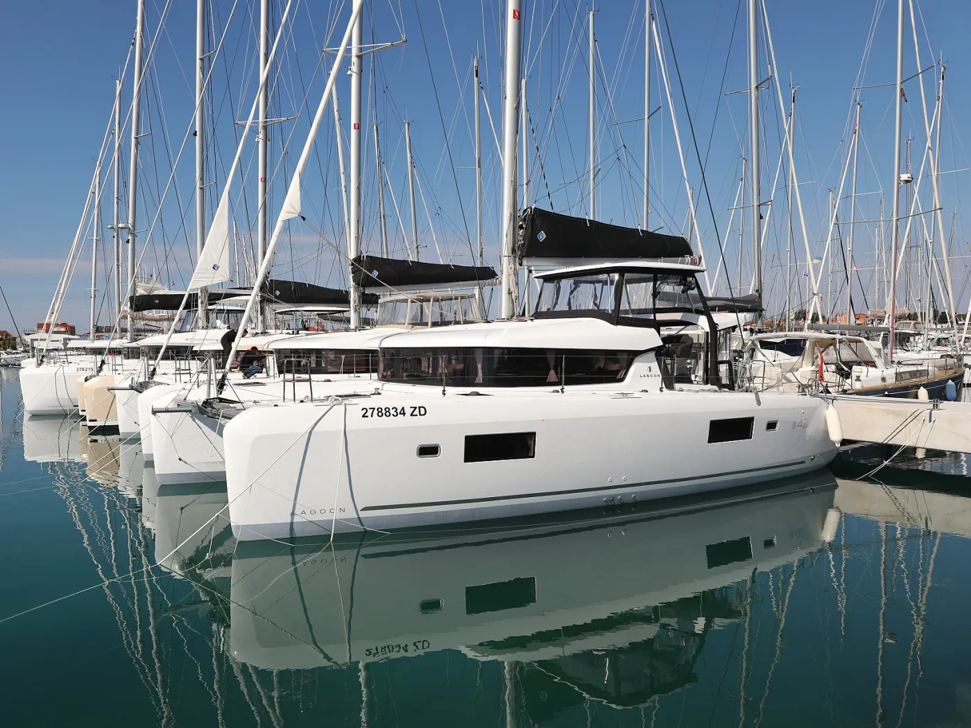 LUNA - Catamaran in Bibinje