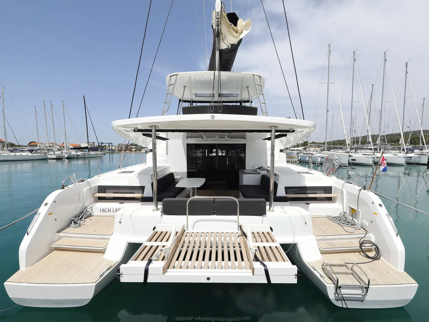HIGH LIFE - Catamaran in Bibinje