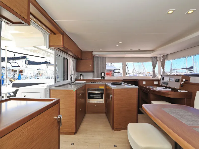 OLIVER - Catamaran in Bibinje