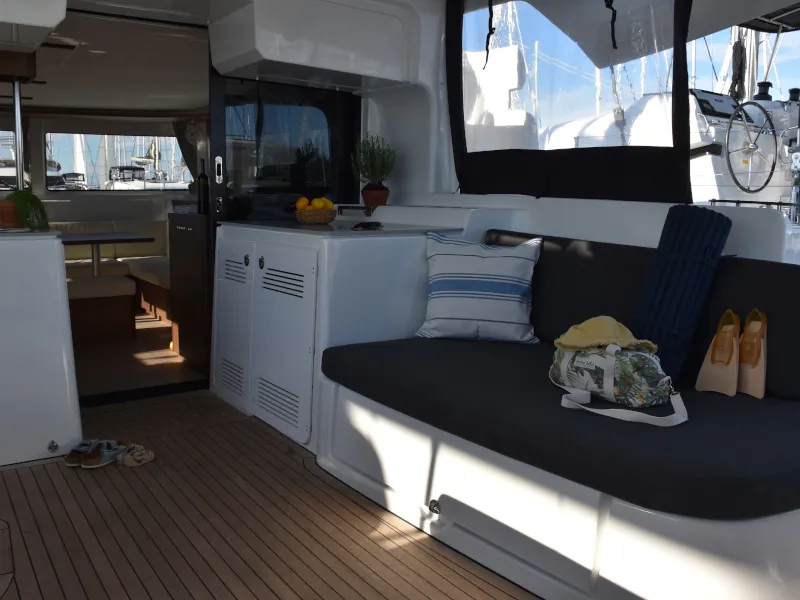 NOTORIOUS - Catamaran in Bibinje
