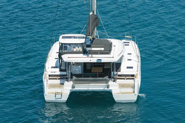 BRAND NEW LAGOON 43